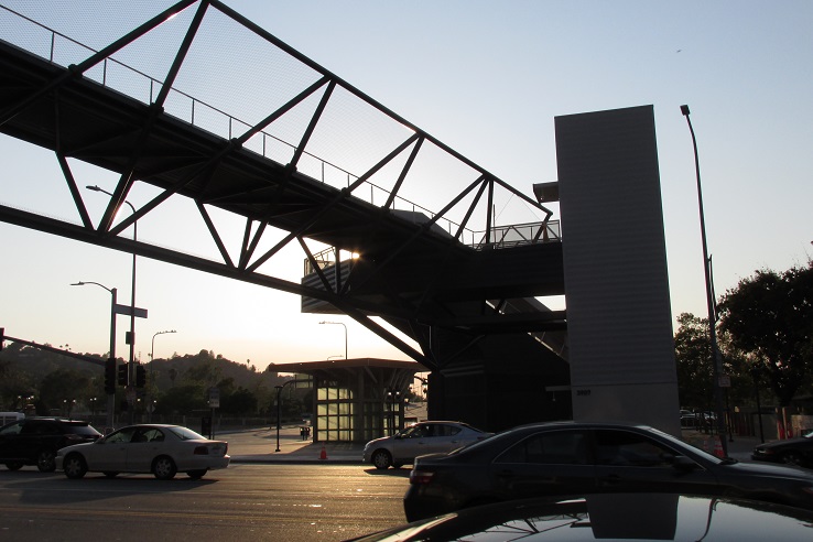 a MTA UC 75 Brdg Silh