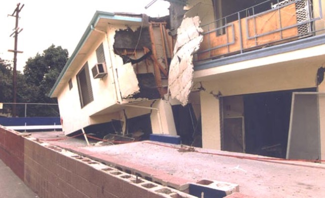 Photo of building damaged in earthquake from LADBS web site.