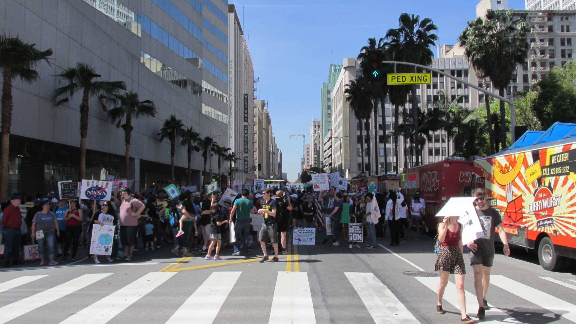 MS 40 March Crswlk Truck