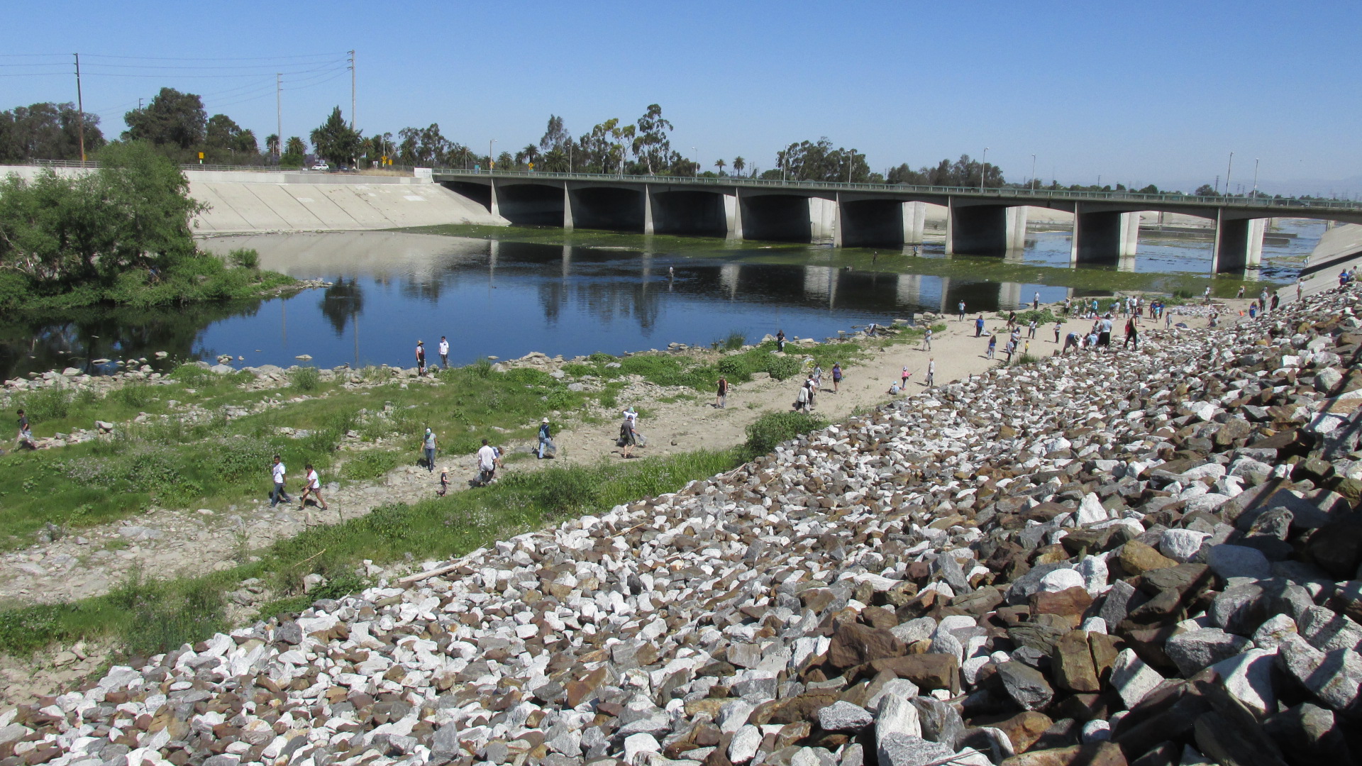 LAR WCU 18 Rocks Down