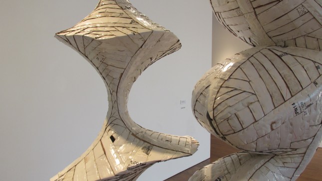 LBMA Sclp Vert Close