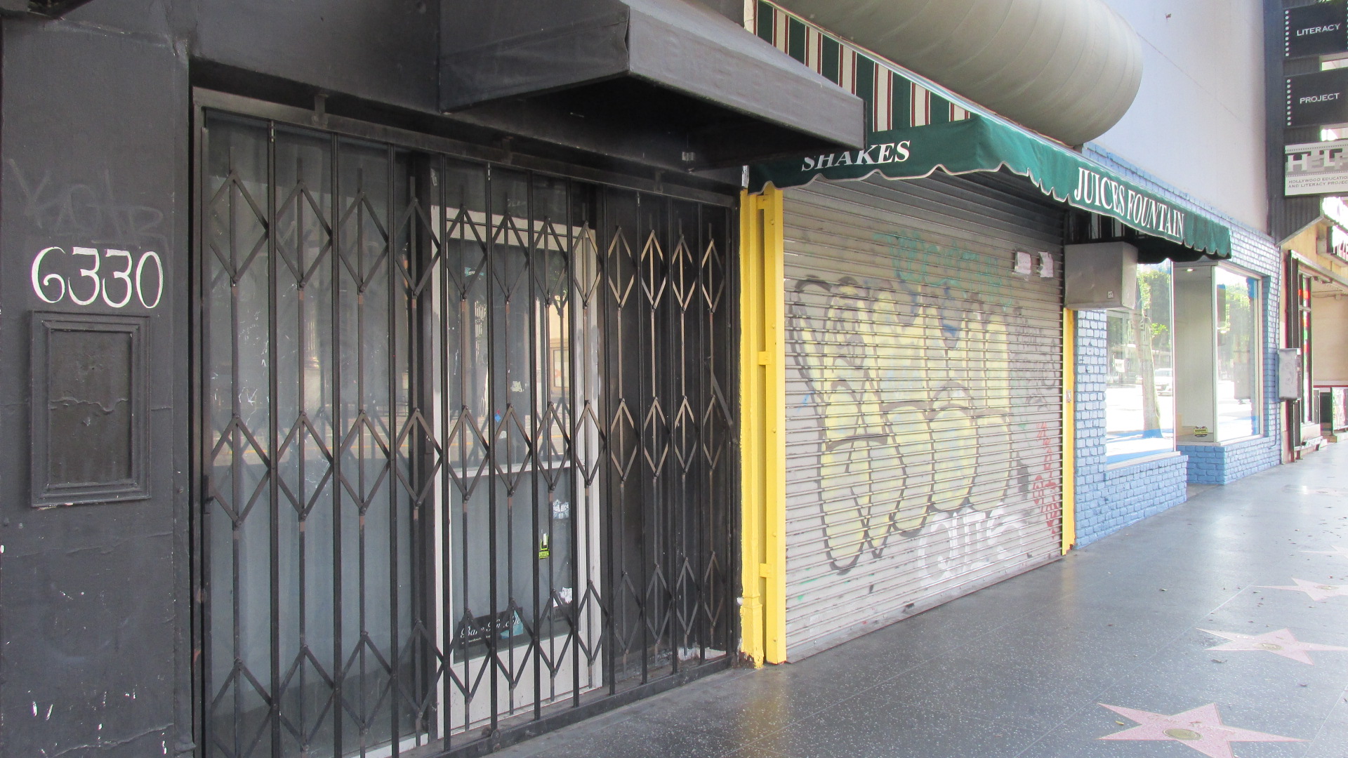 C19 Hlwd Storefronts Closed